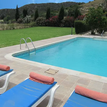 Perigiali Pissouri